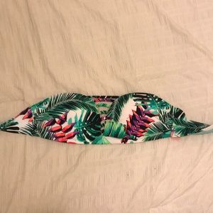 Strapless bikini